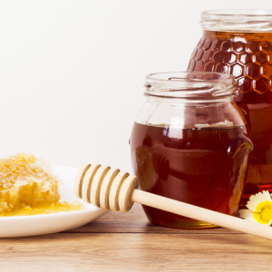 Mật ong cỏ Kim hay còn gọi là mật ong hoa Xuyến Chi