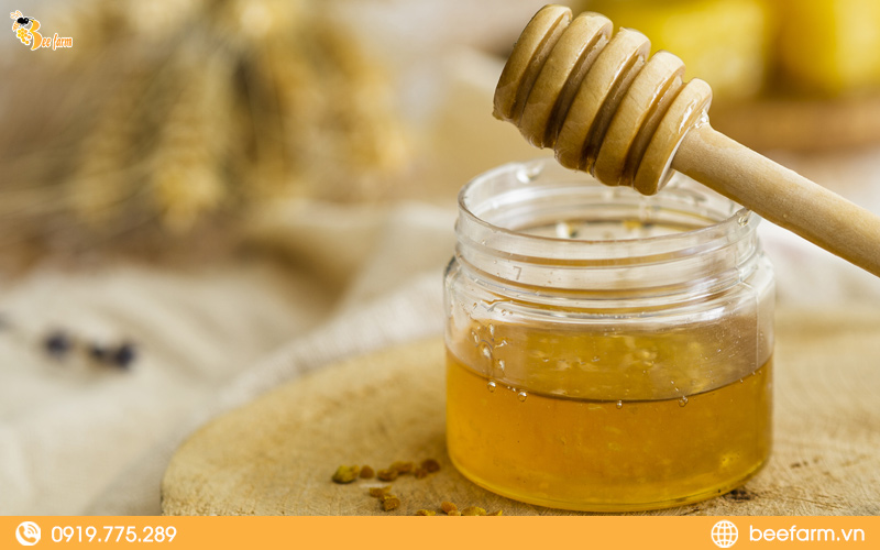 trong mật ong có gì