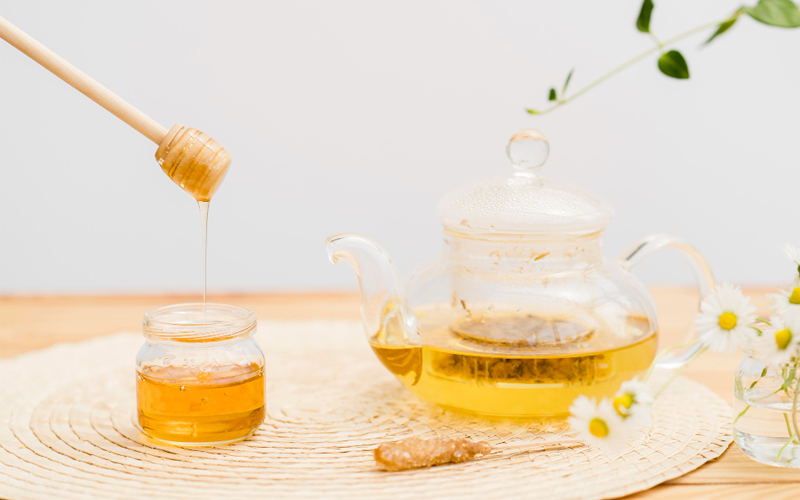 một số cách uống trà gừng mật ong